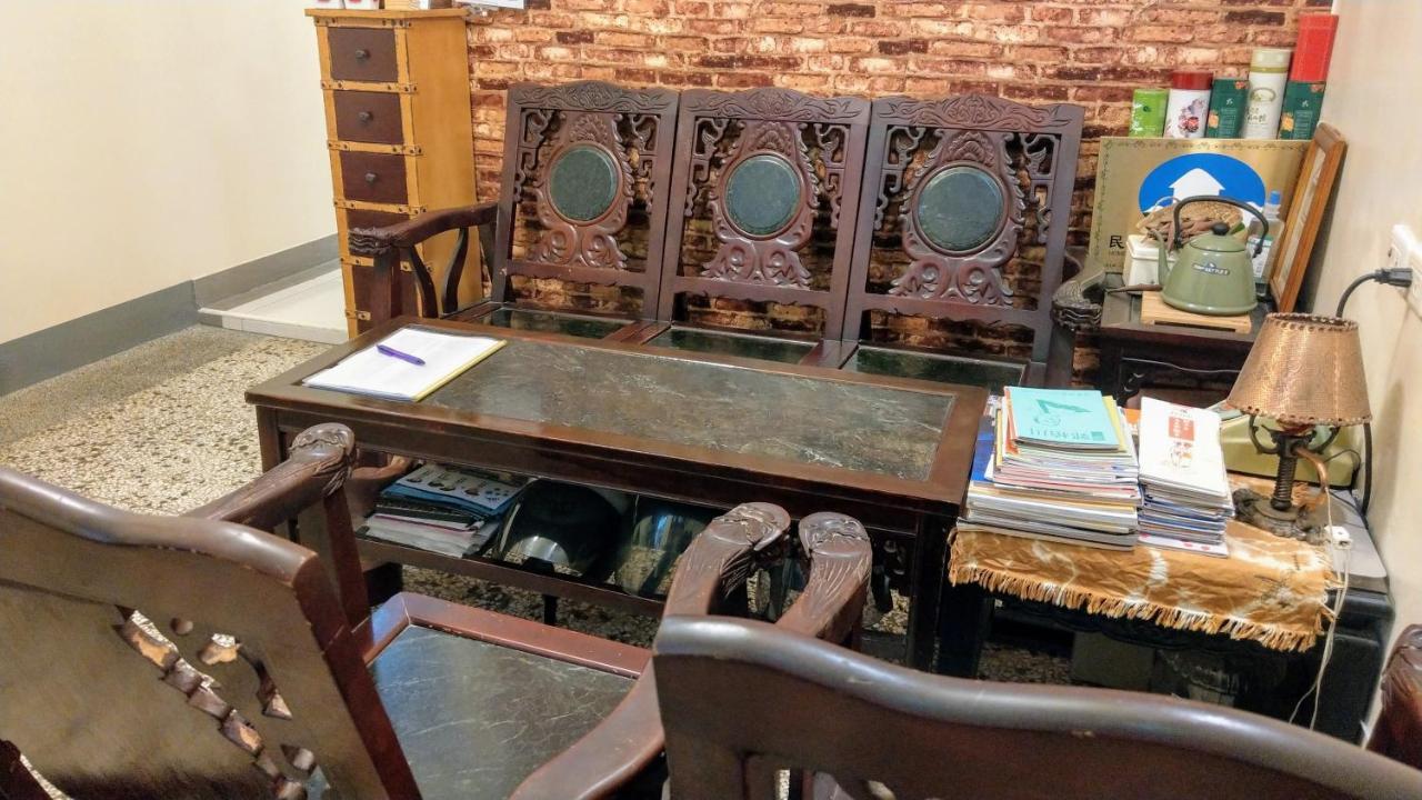 赤嵌厝child Come Home-依人數床位數計價開放房型 Đài Nam Ngoại thất bức ảnh